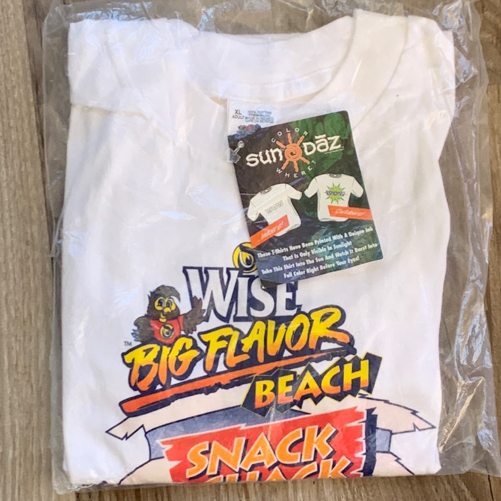 Wise Big Flavor Owl Beach Snack Shack Color Changing Shirt Sun Daz Chips 1990 90